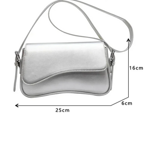 Bolsa transversal e baguete media Prata de couro premium Islara