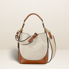 Bolsa Zafira em Couro Estruturado com Design Contemporâneo