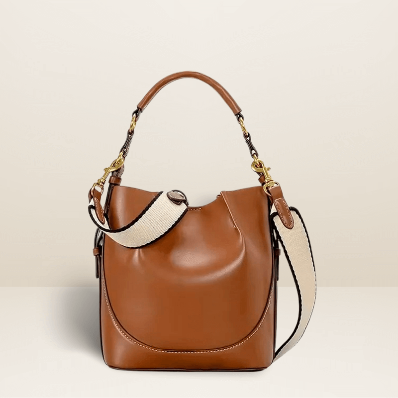 Bolsa Zafira em Couro Estruturado com Design Contemporâneo